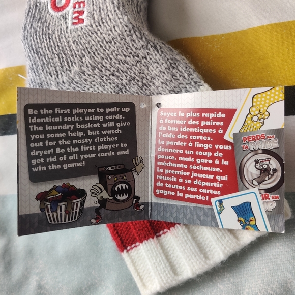 BNWT Pair 'Em Up / Perds pas ta paire card game - Picture 7 of 7